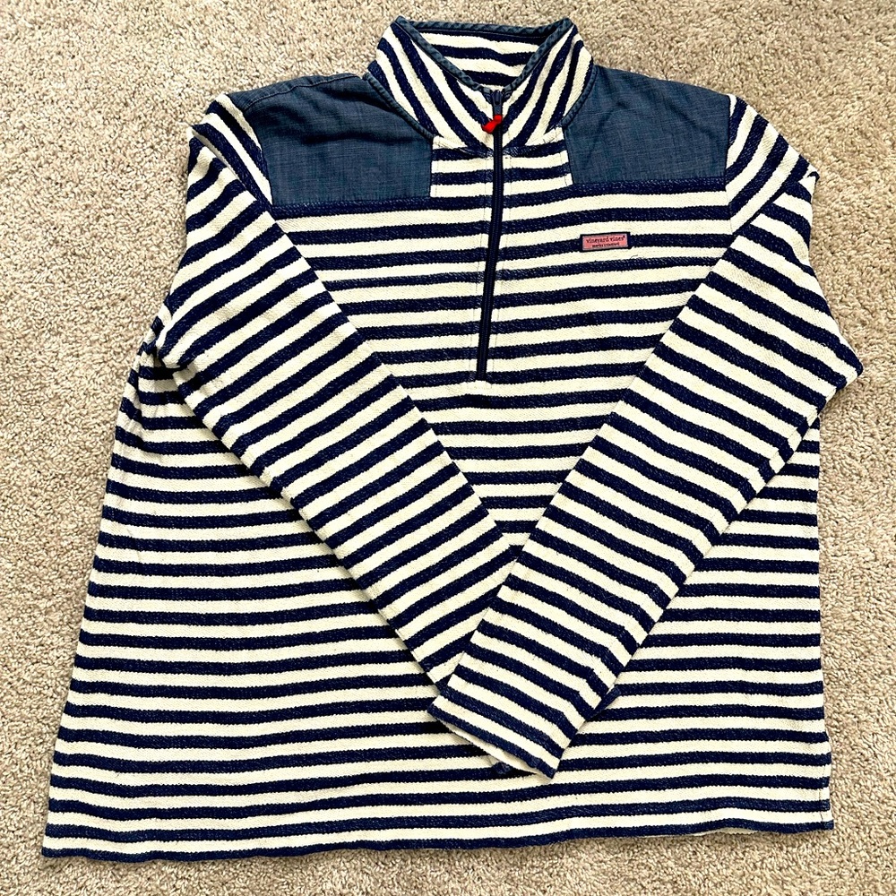 XL Vineyard Vines Pullover